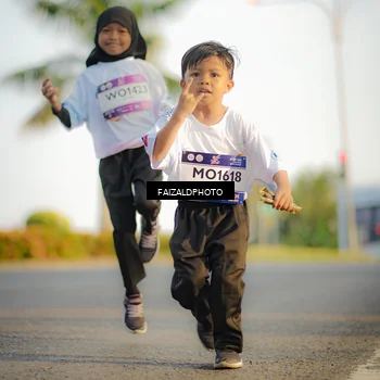 Runner Photo 7826352