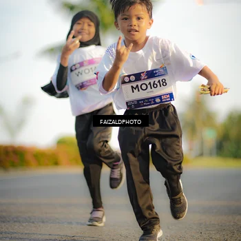 Runner Photo 7826358