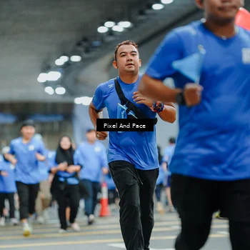 Runner Photo 7826359