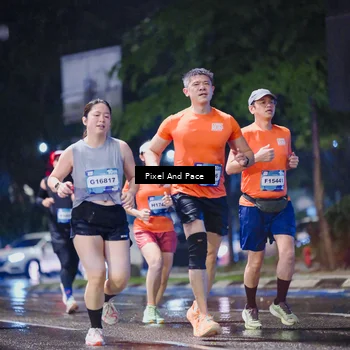 Runner Photo 7826364