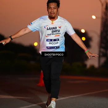Runner Photo 7826369