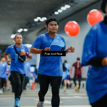 Runner Photo 7826374