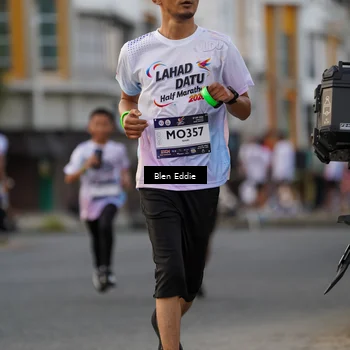Runner Photo 7826392