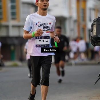 Runner Photo 7826402