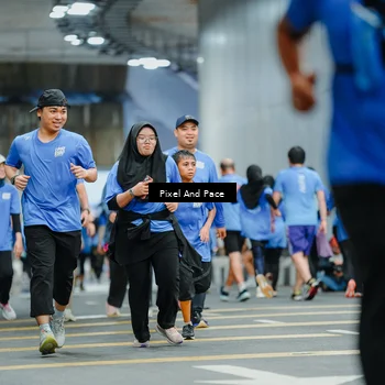 Runner Photo 7826424