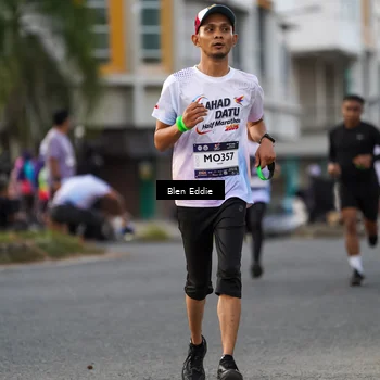 Runner Photo 7826452