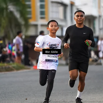 Runner Photo 7826453