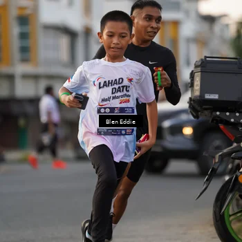 Runner Photo 7826466