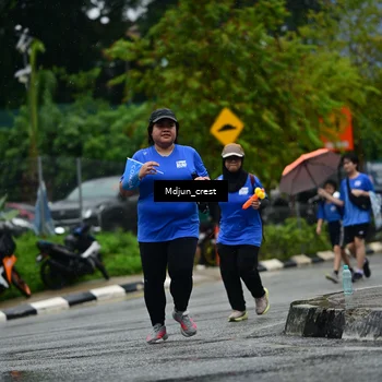 Runner Photo 7826481