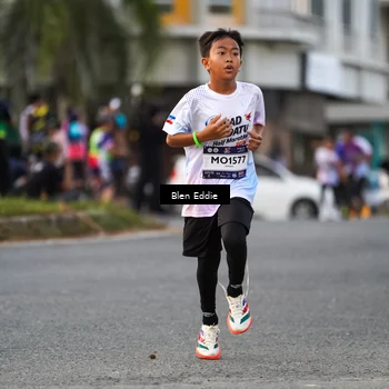 Runner Photo 7826485