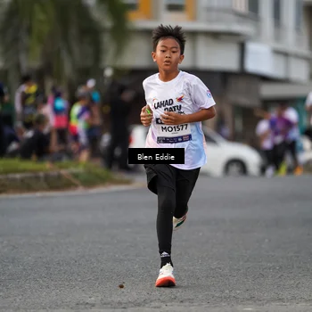 Runner Photo 7826488