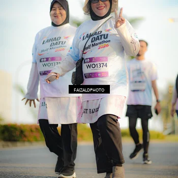 Runner Photo 7826501