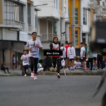 Runner Photo 7826513