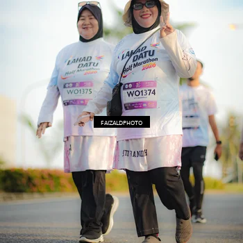 Runner Photo 7826518