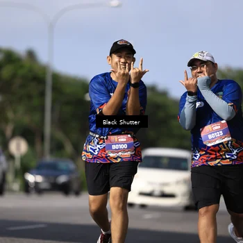 Runner Photo 7826542