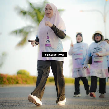 Runner Photo 7826550