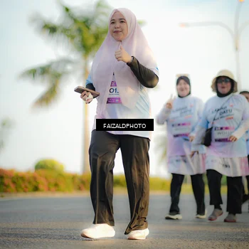 Runner Photo 7826561