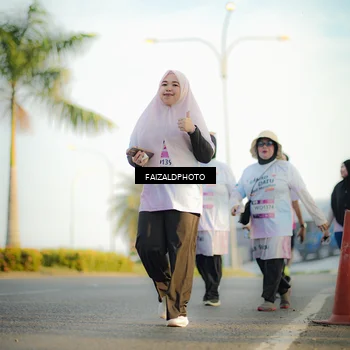 Runner Photo 7826578
