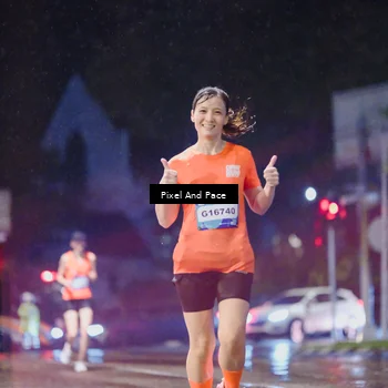 Runner Photo 7826581