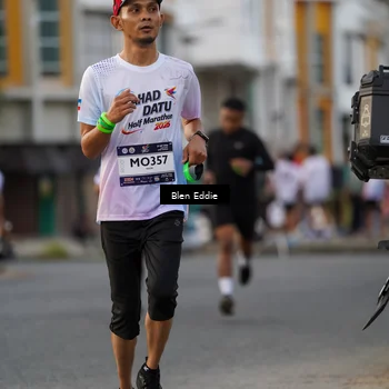 Runner Photo 7826582