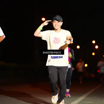 Runner Photo 7826593