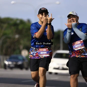 Runner Photo 7826594