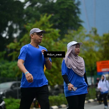 Runner Photo 7826595