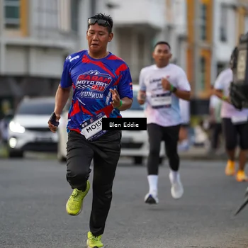 Runner Photo 7826597