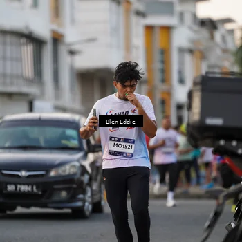 Runner Photo 7826617