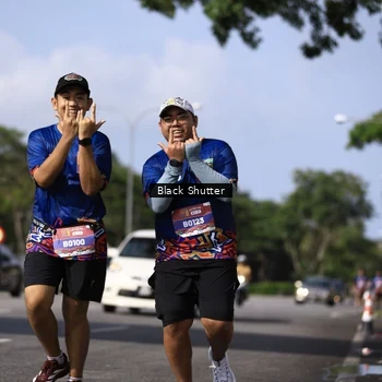 Runner Photo 7826679