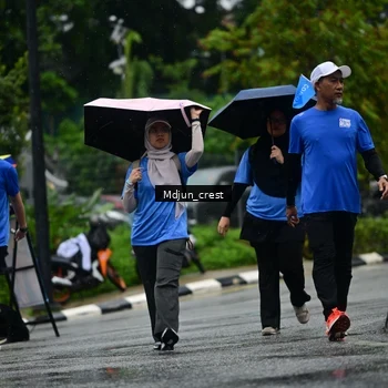 Runner Photo 7826687