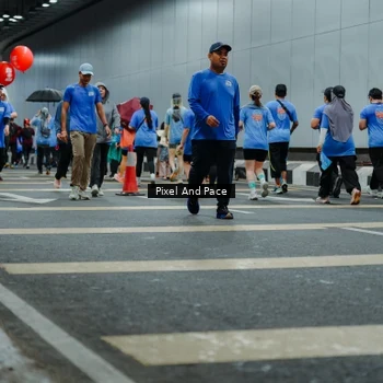 Runner Photo 7826690
