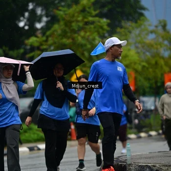 Runner Photo 7826692