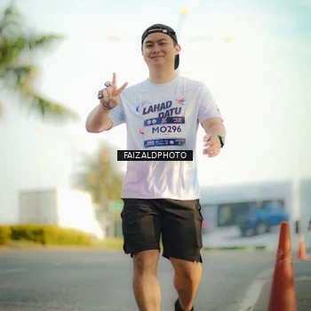Runner Photo 7826696