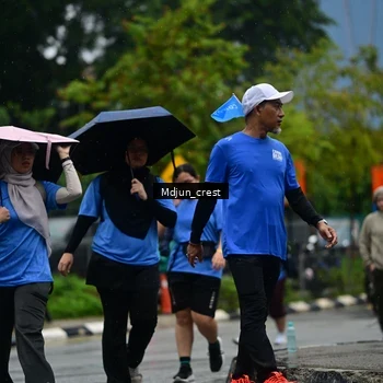 Runner Photo 7826700