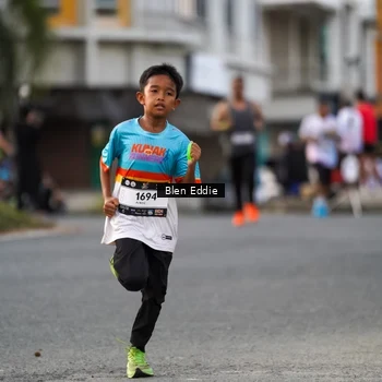Runner Photo 7826705