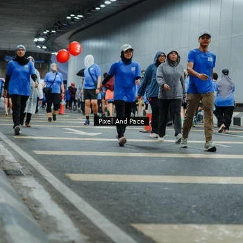 Runner Photo 7826707