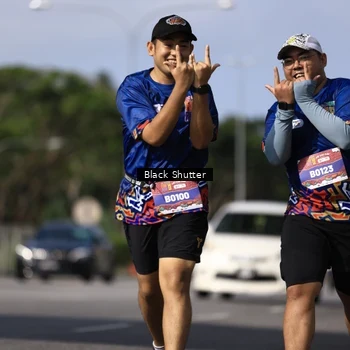 Runner Photo 7826718