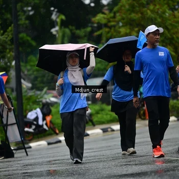 Runner Photo 7826723