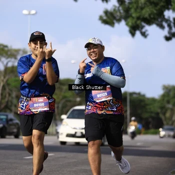 Runner Photo 7826743