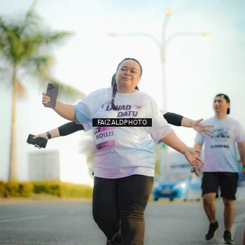 Runner Photo 7826744