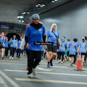 Runner Photo 7826773