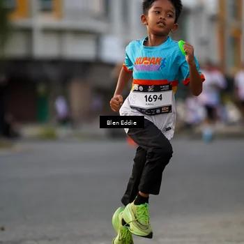 Runner Photo 7826777