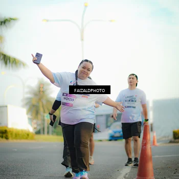 Runner Photo 7826792