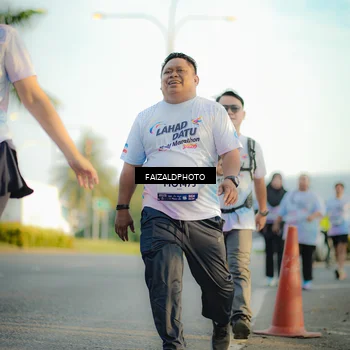 Runner Photo 7826828