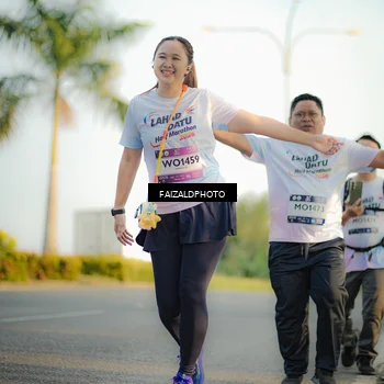 Runner Photo 7826842