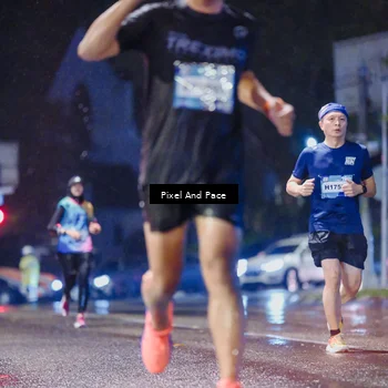 Runner Photo 7826849