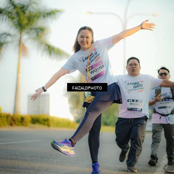 Runner Photo 7826854