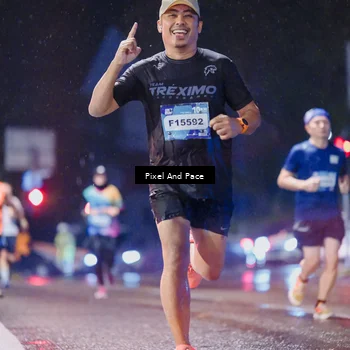 Runner Photo 7826855