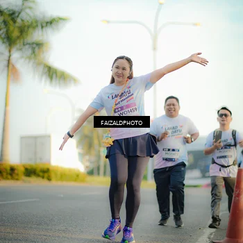 Runner Photo 7826888